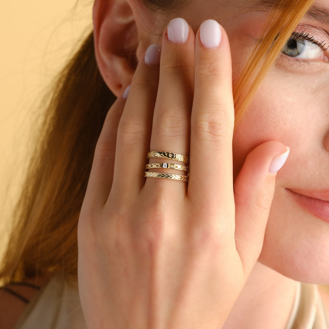 14k Gold Floral Pattern Ring