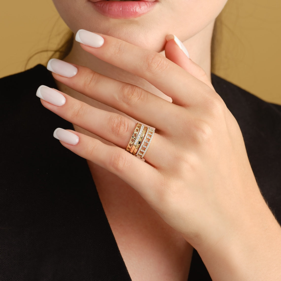 Flower Patterned Wedding Band 14k Gold