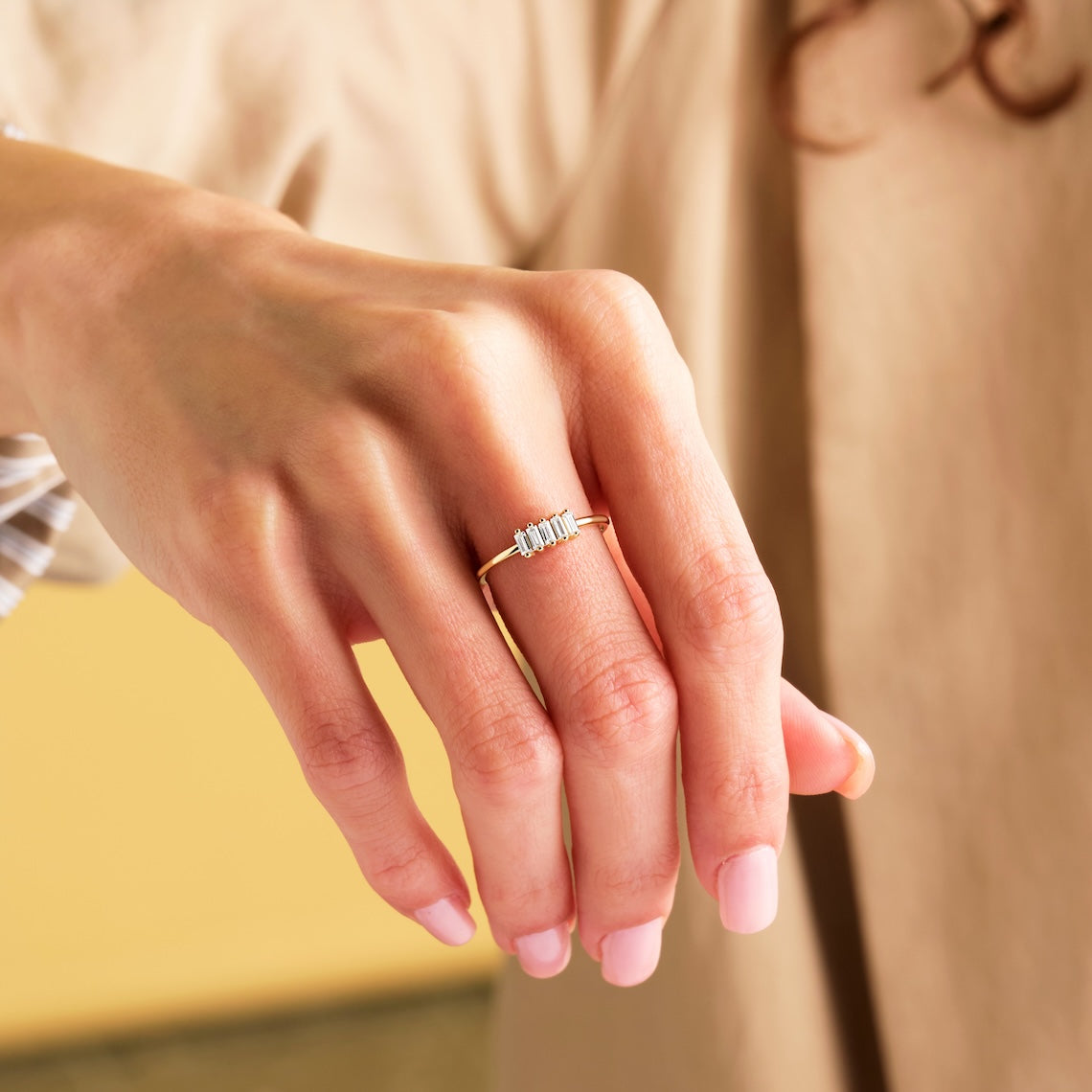 Elegant Baguette Cut Diamond Engagement Rıng 14k Gold