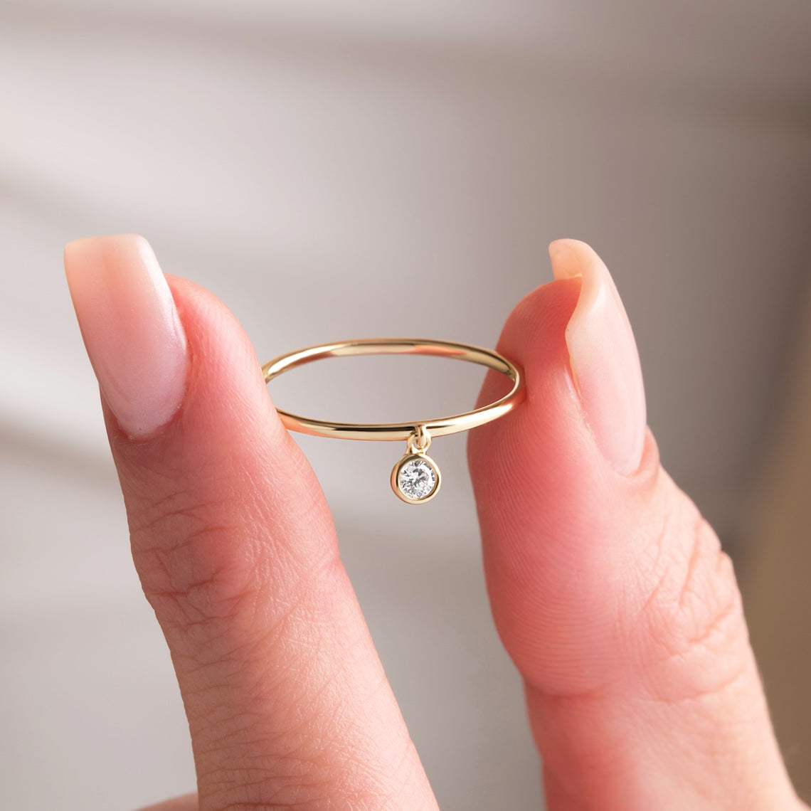 Solitaire Diamond Dangling Ring 14k Gold