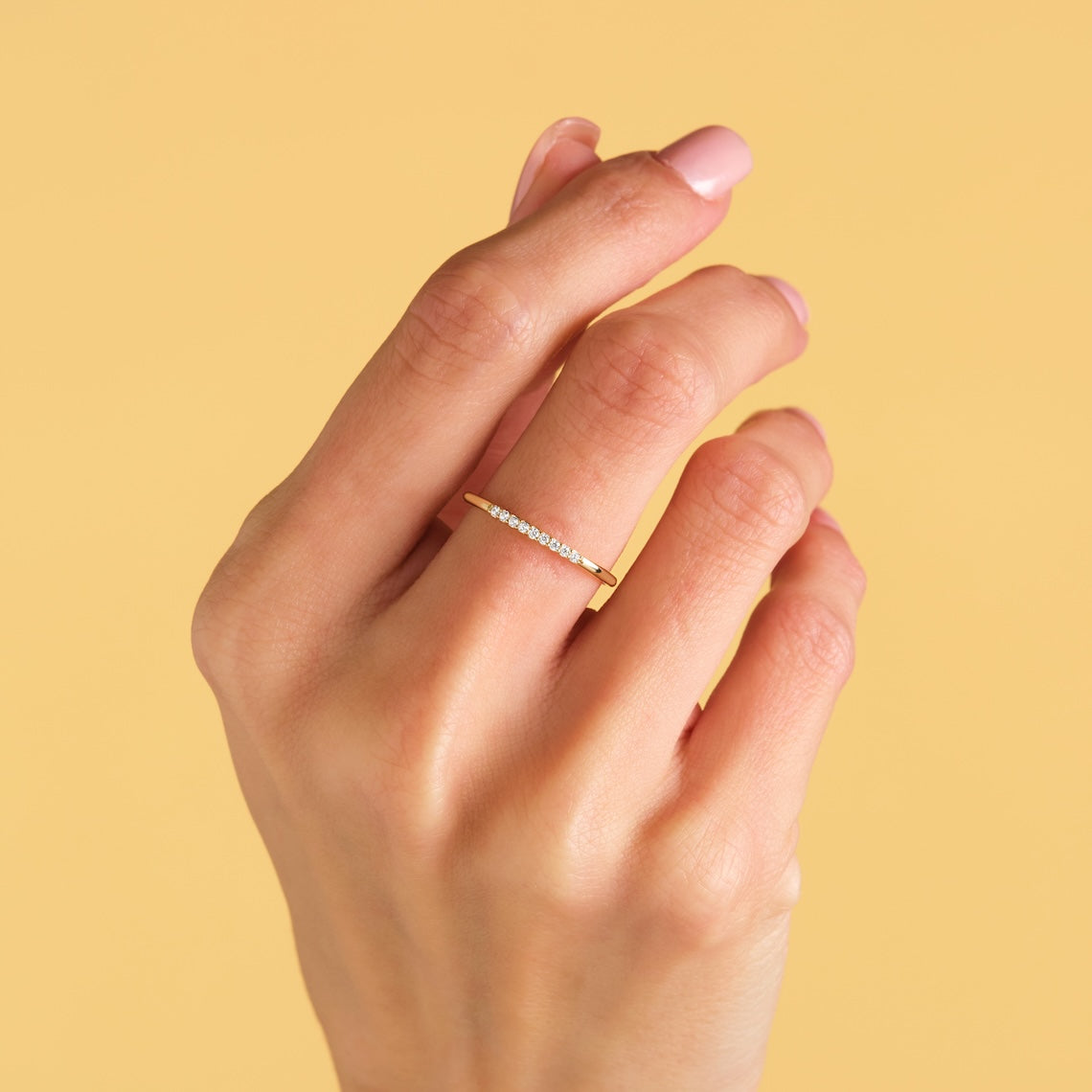 diamond ring with prong setting