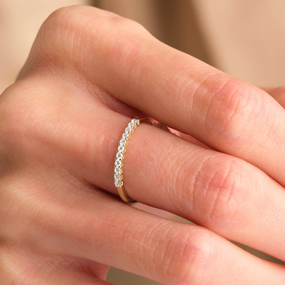 diamond ring with prong setting