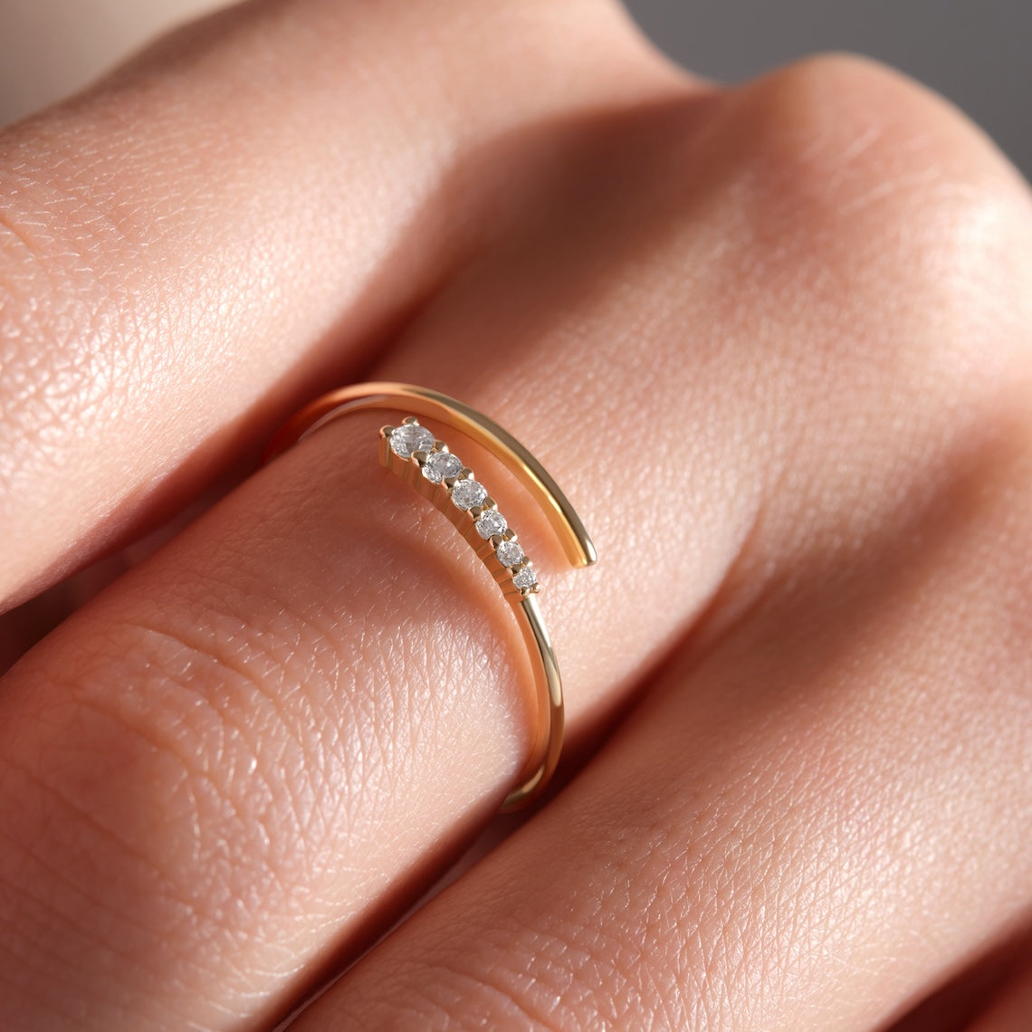 Spiral Diamond Ring 14K Gold, Hestia