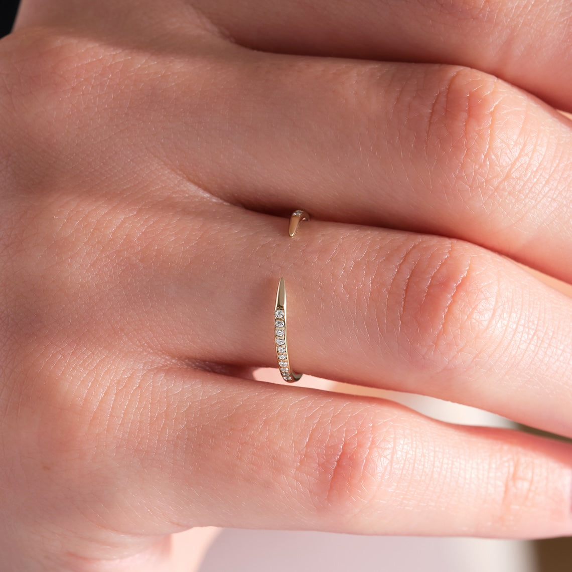 Open Diamond Claw Ring 14K Gold