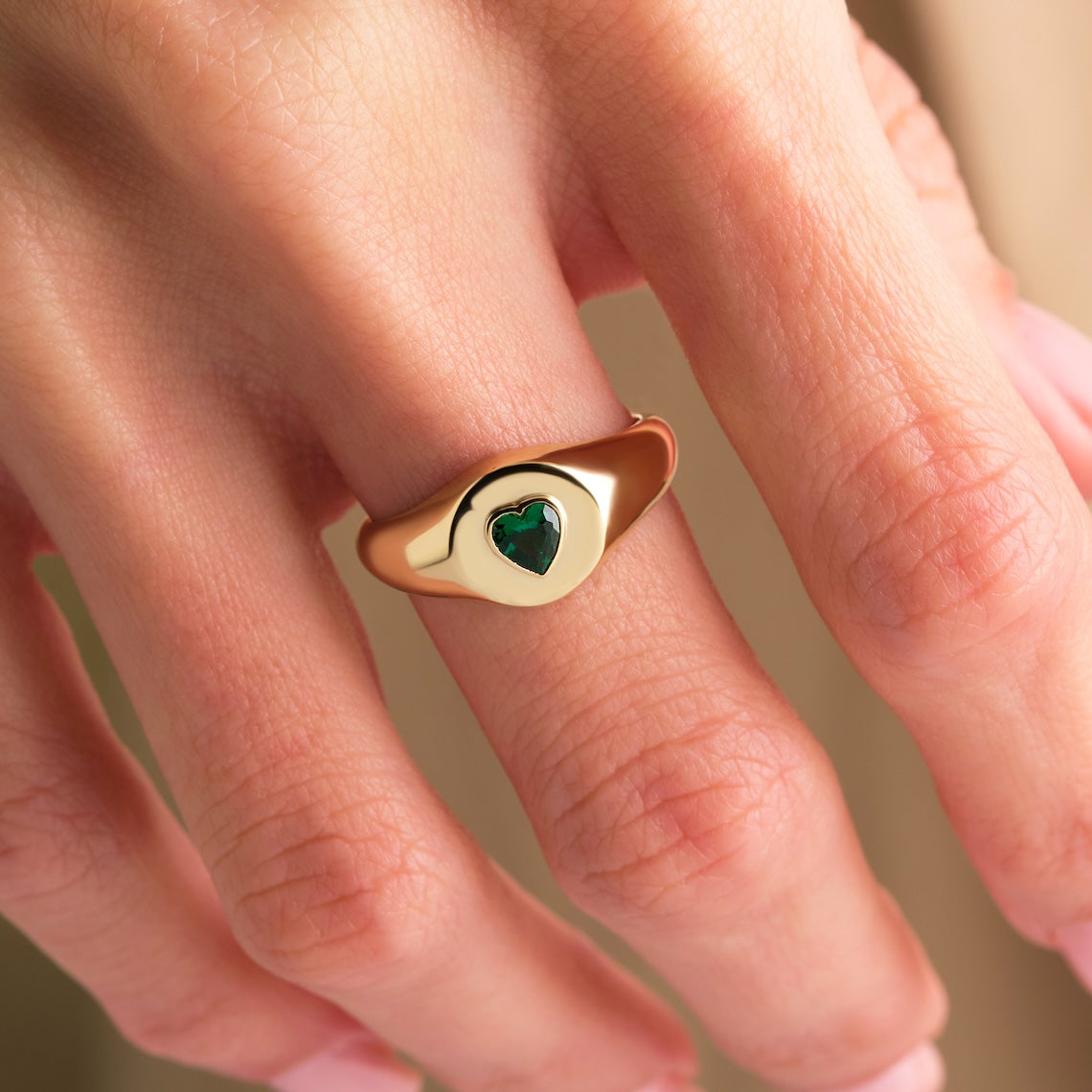 signet ring