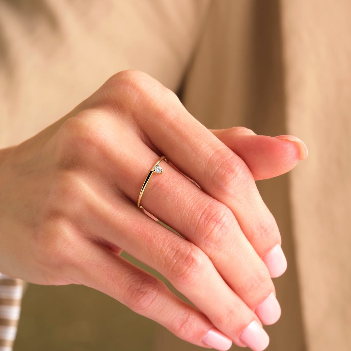 Solitaire Diamond with Prong Setting 14k Gold