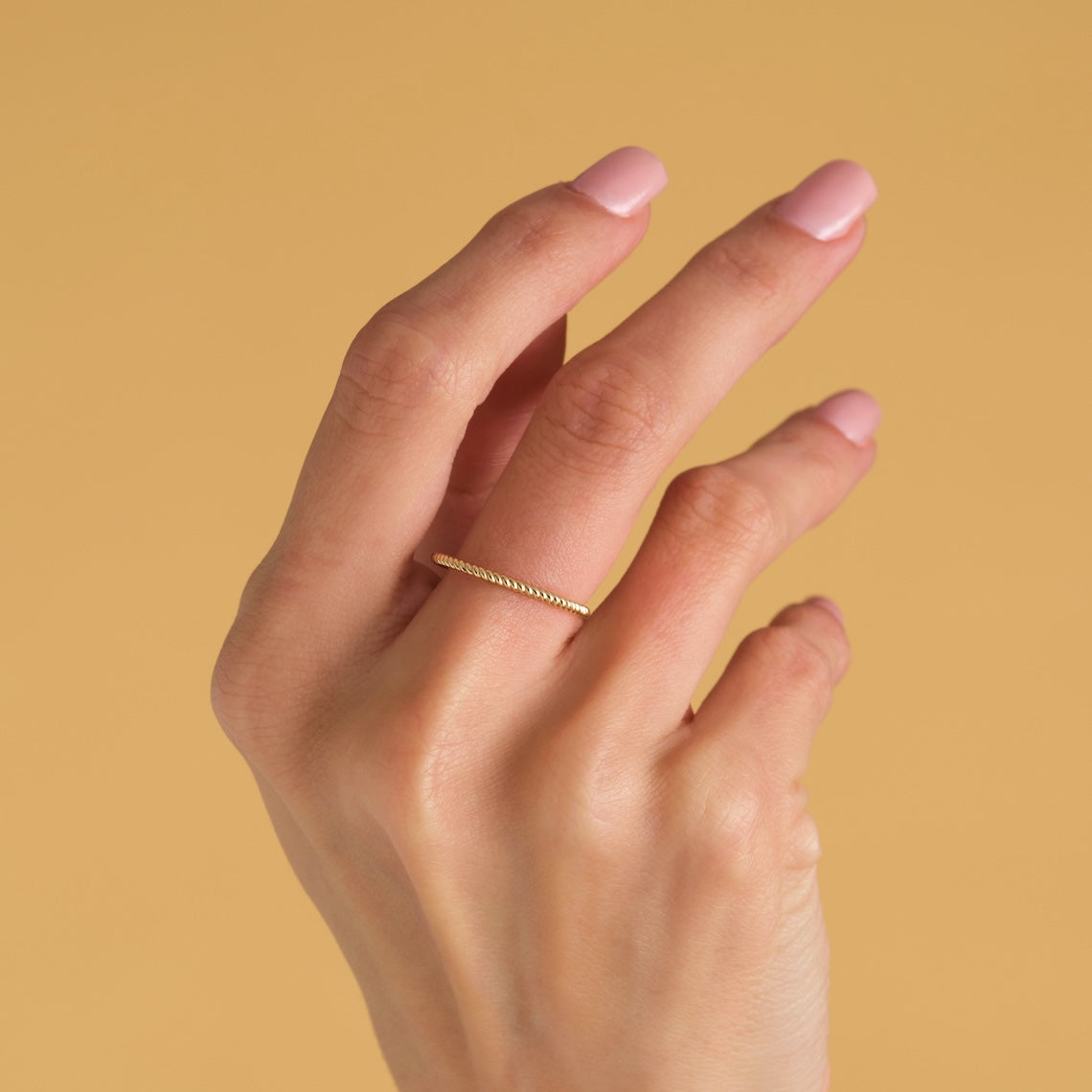 14k Gold Twisted Wedding Band