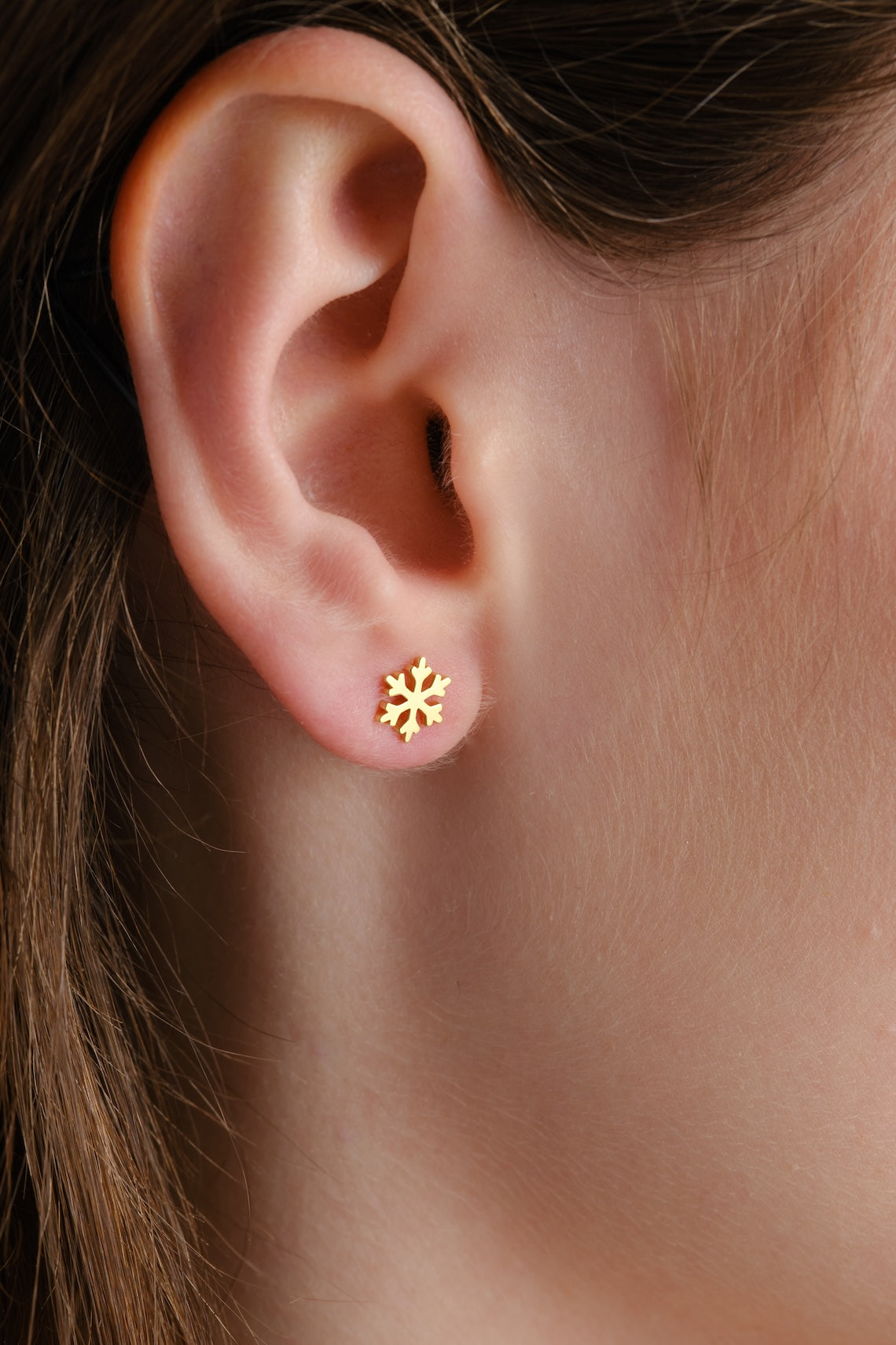 14k Gold Vermeil Tiny Snowflake Earring