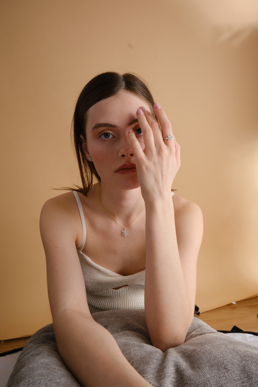 14k White Gold Vermeil Snowflake Ring