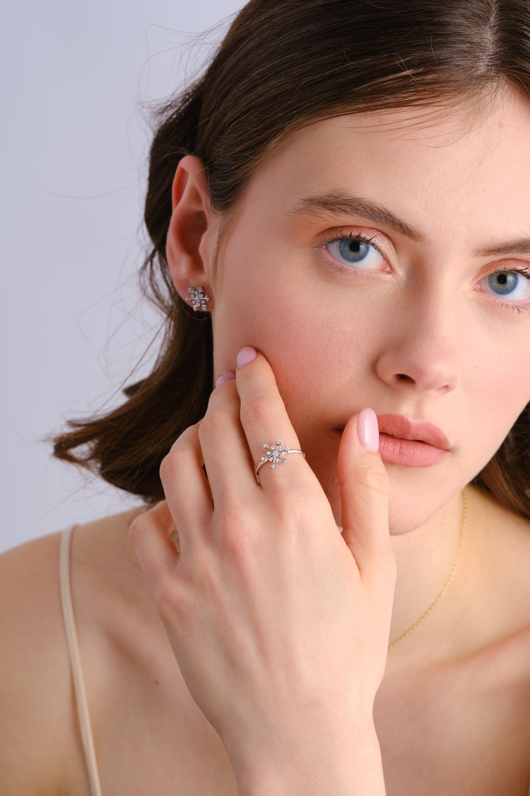 14k White Gold Vermeil Snowflake Ring