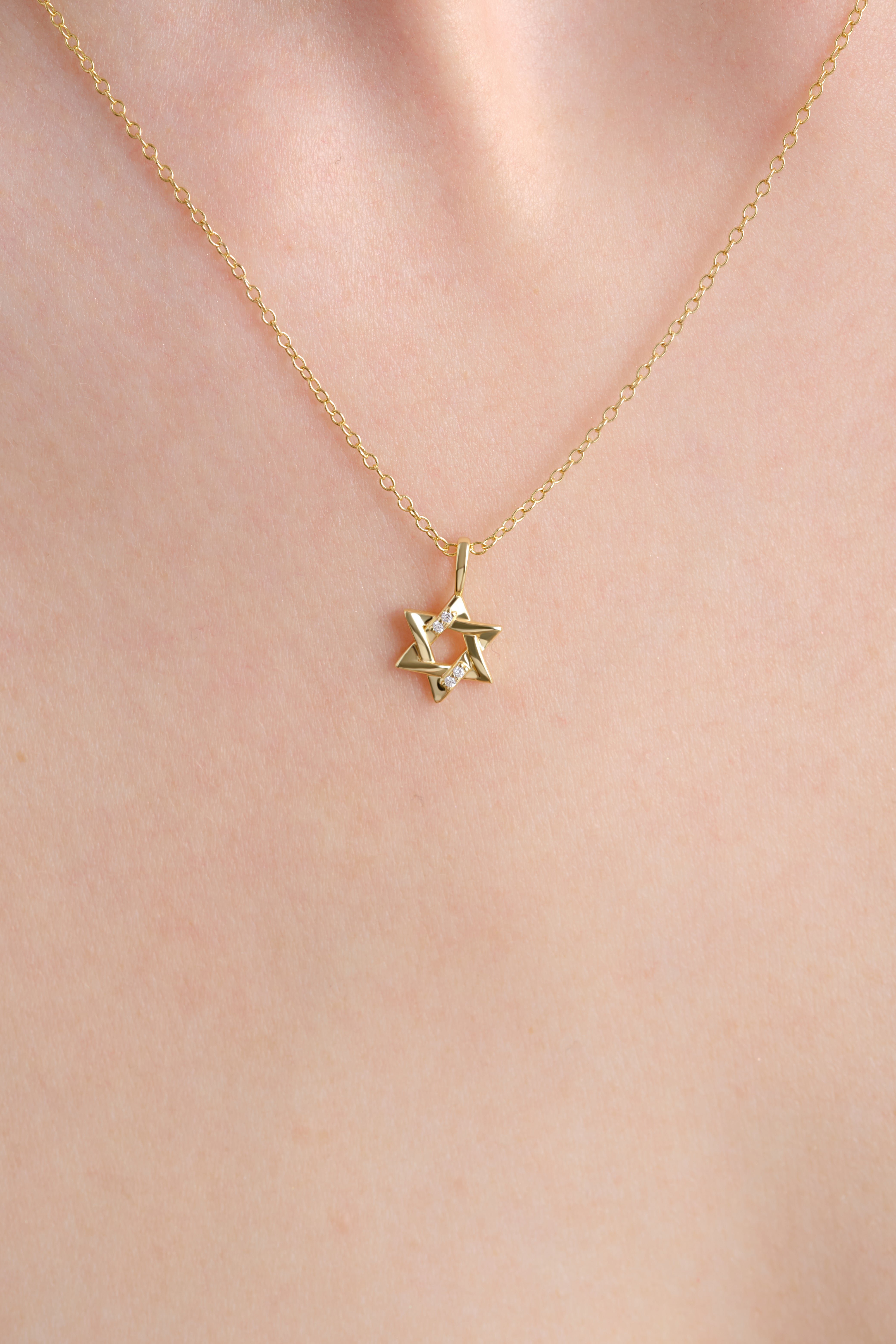 Star of David Necklace in 14K Gold Vermeil