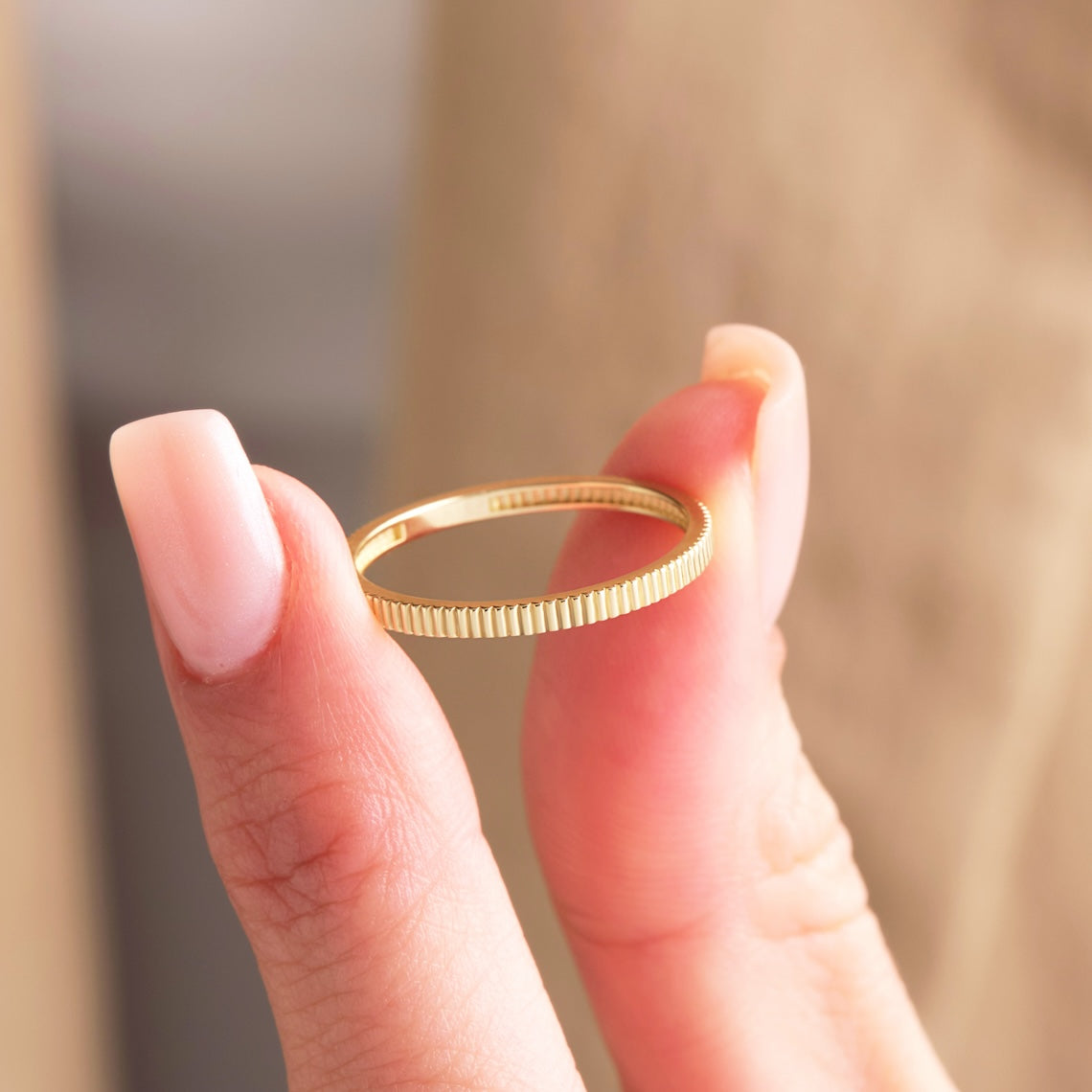 14k Gold Ribbed Wedding Band